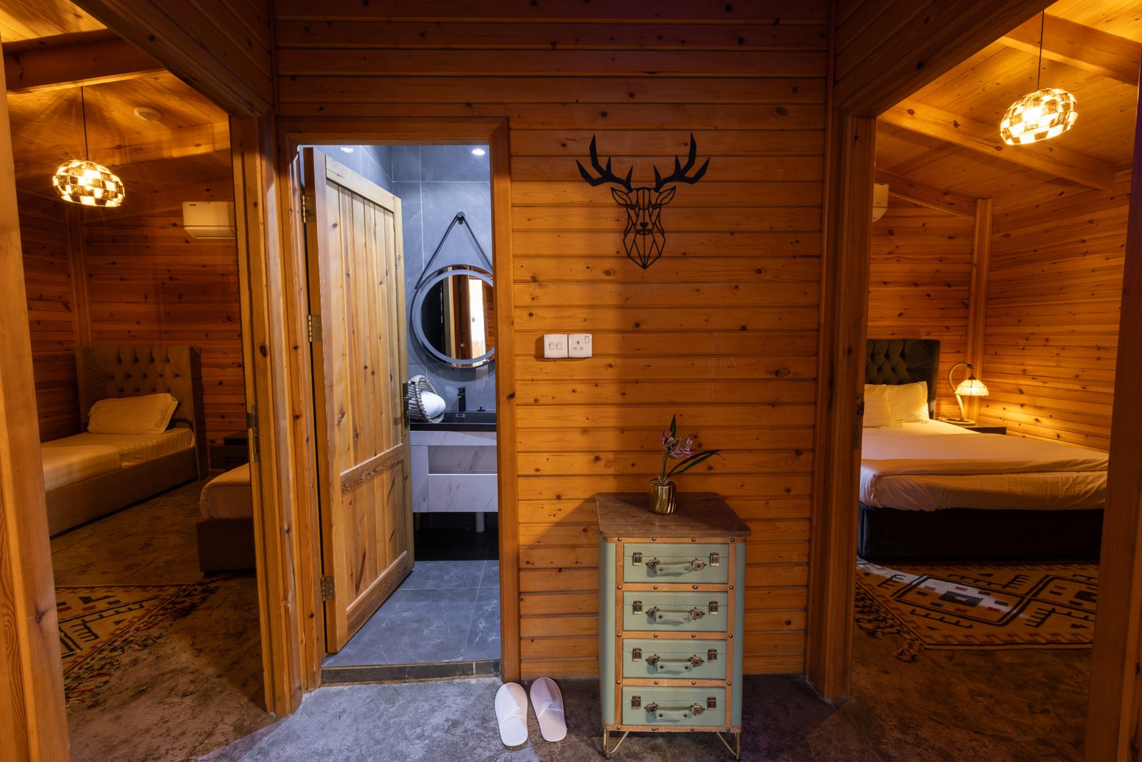 كوخ هايدي - الواجهة الخارجية